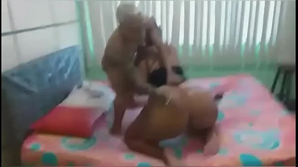 Fudendo com anão Dotado