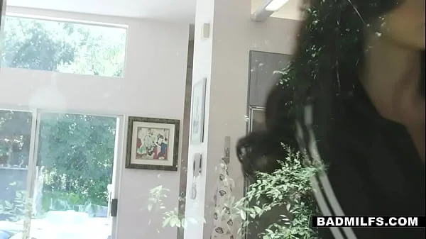 MILF StepMom Becky Bandini And Teen Stepdaughter Help Stepson With Blue Balls POV