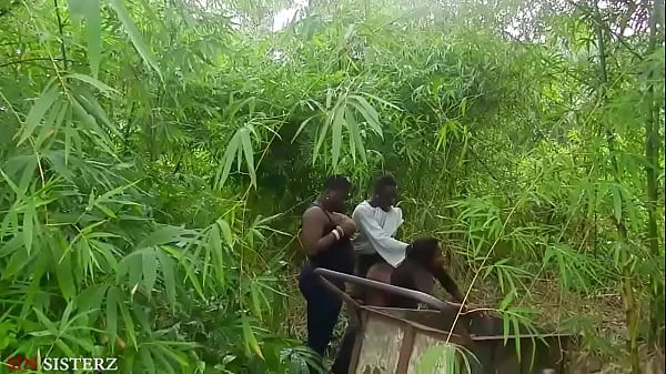 Bush Sex Is The Best So Far With African Gift