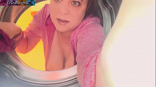 Stepmom stuck in the washing machine takes it in both holes to keep it a secret