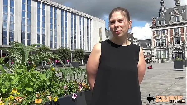 Alice, perverse coquine, réalise ses fantasmes