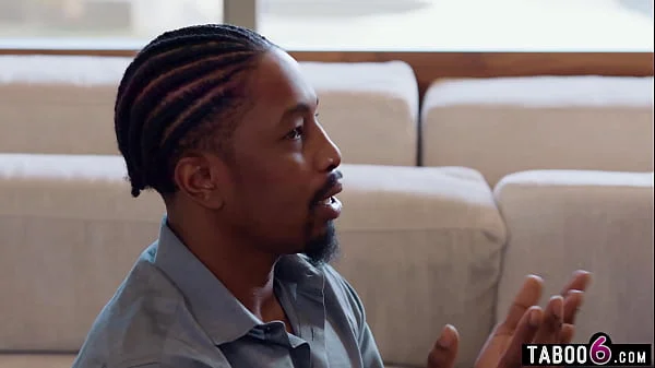 Sex therapist applies reverse psychology on her black client