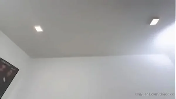Mujer hace su primer anal con un negro
