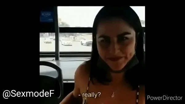 Tetona en bus squirt