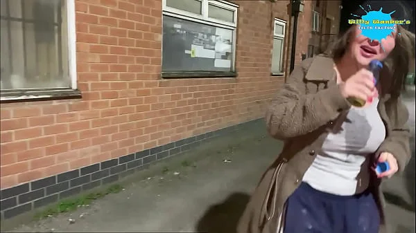 Cracky bottle fucked