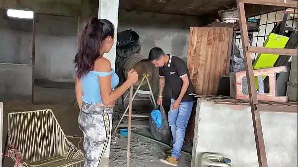 FOLLO CON MI HERMOSA CUÑADA CUANDO MI HERMANASTRO NO ESTA EN CASA