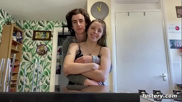 Lustery Submission #538: Oliver & April - VLOG: Naked Goods