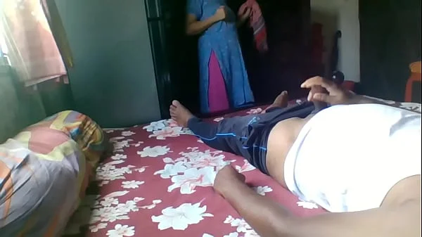 Flashing on real Indian maid with twist