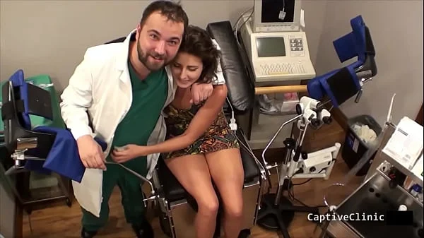 the sex s german tourist helena price see doctor tampa since shes not feeling well walks into trap captivecliniccom