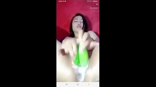 Indonesian slut loves fucking her pussy and ass until she squirts