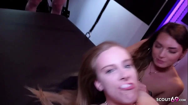 SPERMA KÜSSE UND AO GANGBANG - LISA UND PENNY DEUTSCH BESAMT