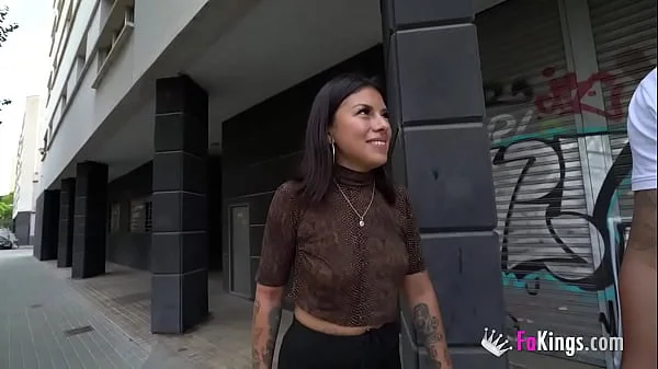Pretties also fuck! This horny beauty is so into PUBLIC SEX!