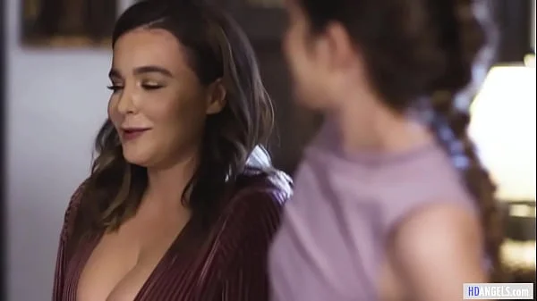 I found out my stepmom is bicurious - Natasha Nice and Nadia Noja