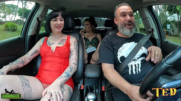 O grande Mike apresenta uma gostosa toda tatuada - Morgana Martins - Melissa Imola