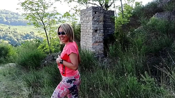 RISKY OUTDOOR SEX: Passionate Strangers ROUGH FUCK.MAELLE Gets POWERFUCK DOGGYSTYLE in the Nature with GREAT CREAMPIE.HOMEMADE SEXTAPE 100% (FULL VERSION IN RED SECTION)