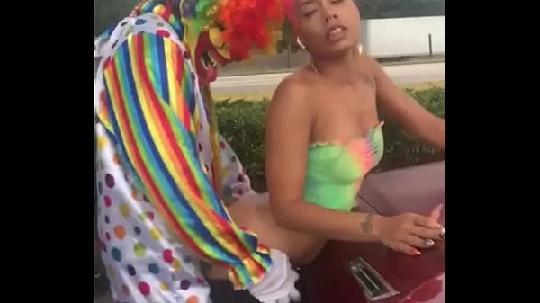 Gibby The Clown fucks Jasamine Banks outside in broad daylight