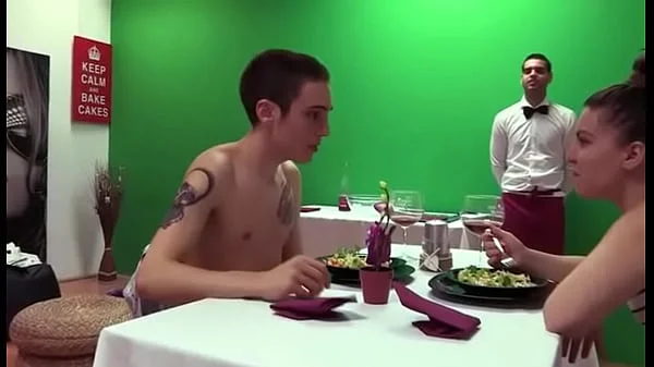 This guy can't believe his luck when Cloe's sucks his cock
